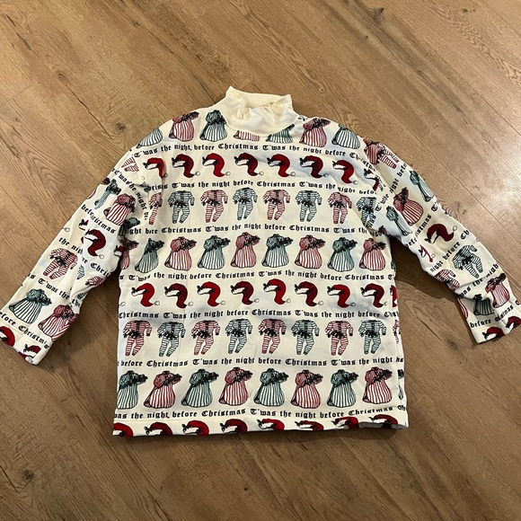 Vintage Tops - Vintage christmas turtleneck